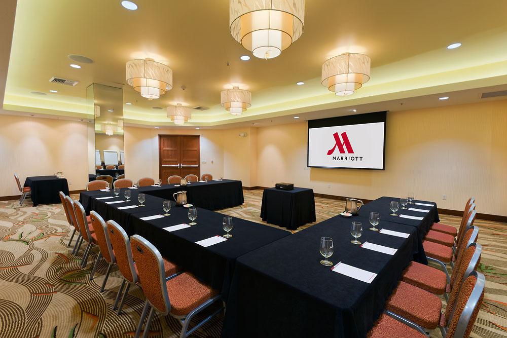 Long Beach Marriott Zewnętrze zdjęcie